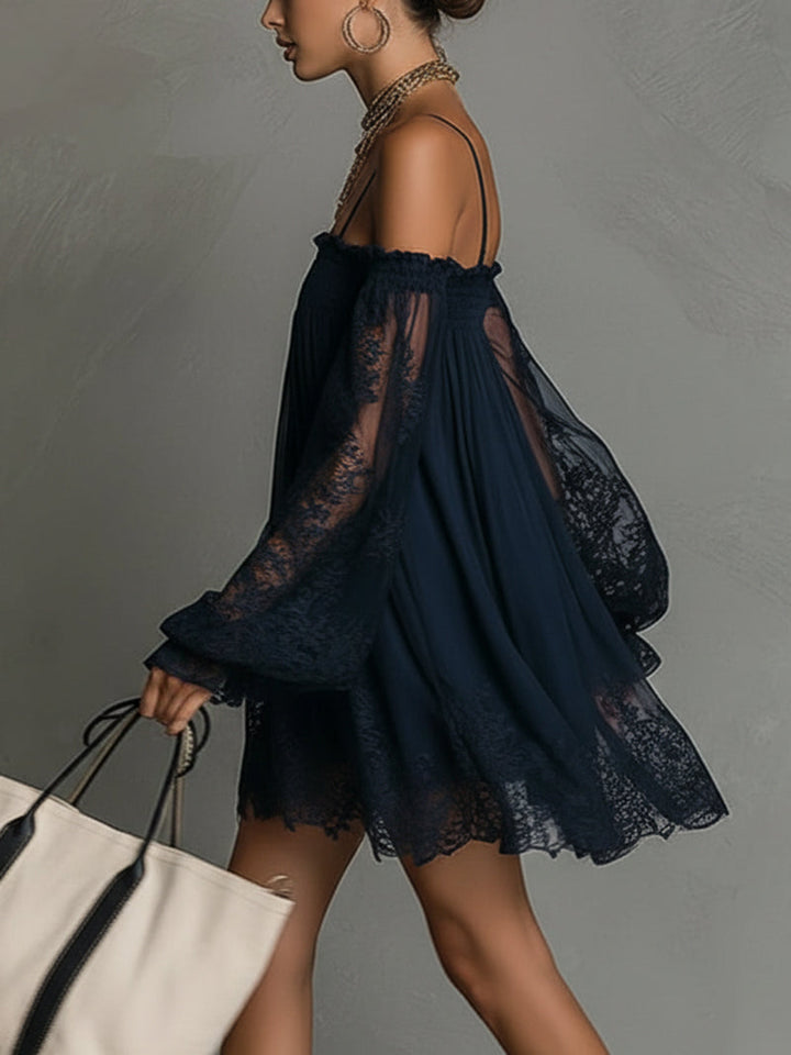 Nea - Mini Dress with Bare Shoulders and Lace