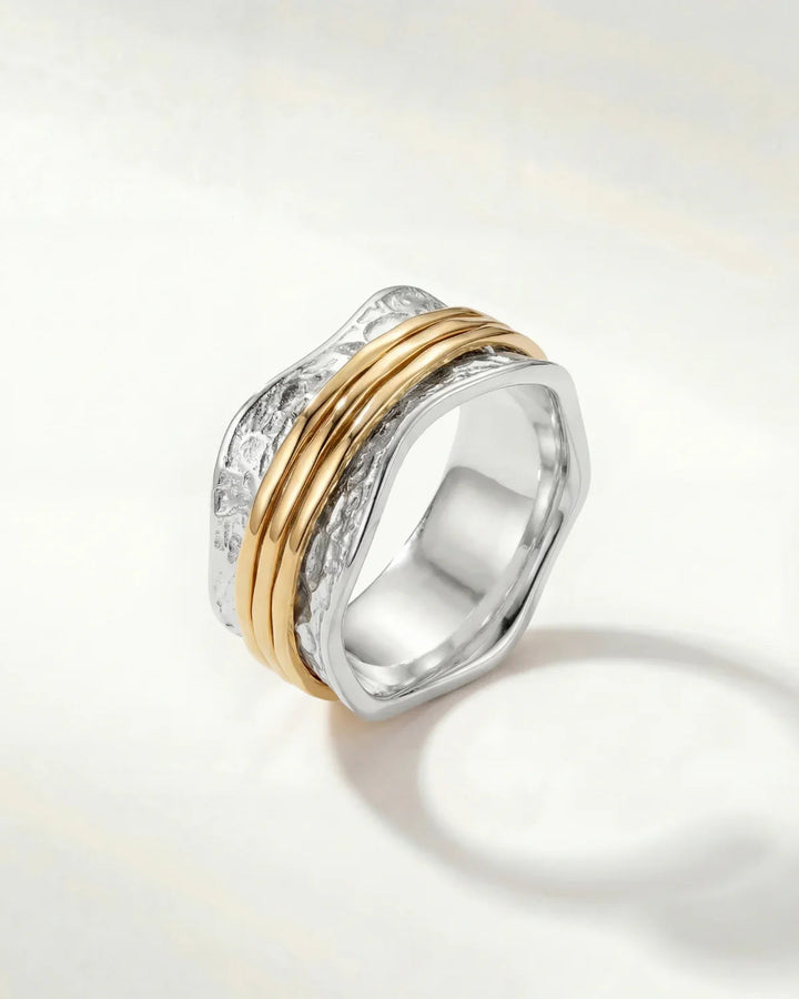 Axelle | Modern Ring