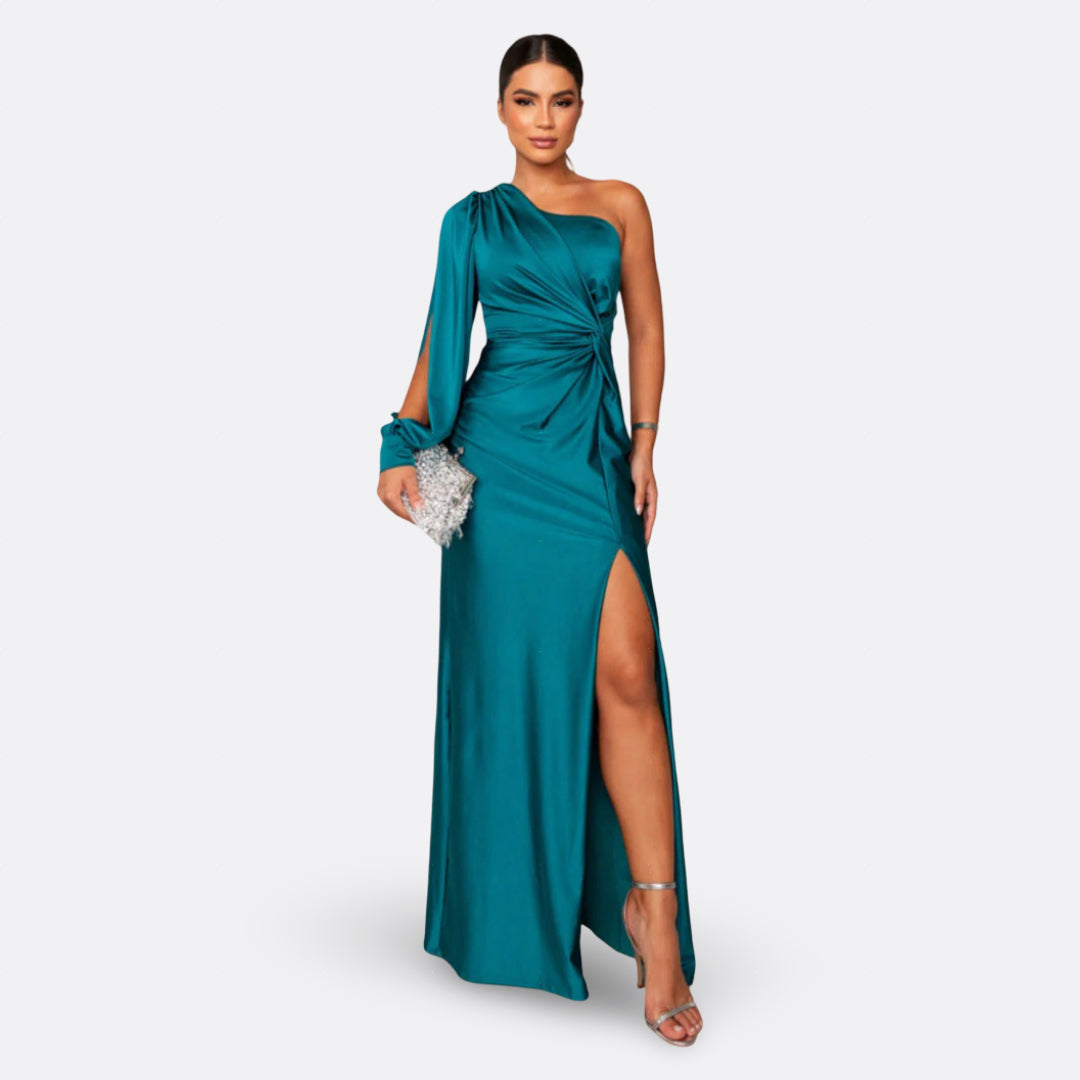 Kuutar – Elegant Maxi Dress