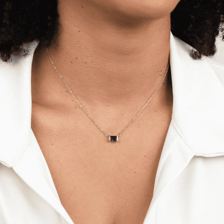Flower | Gold-Plated Green Emerald Necklace