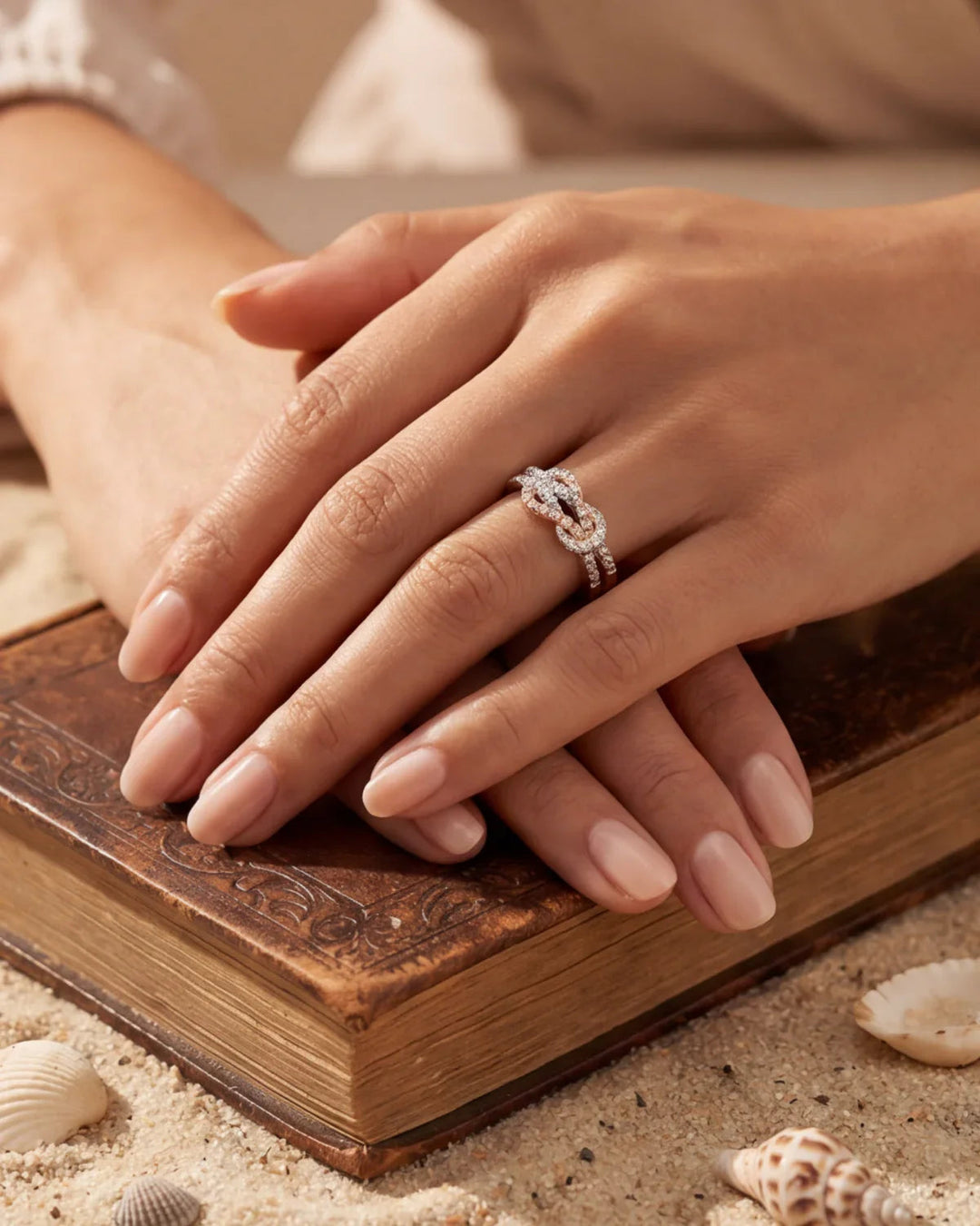 Albane | Infinity Ring