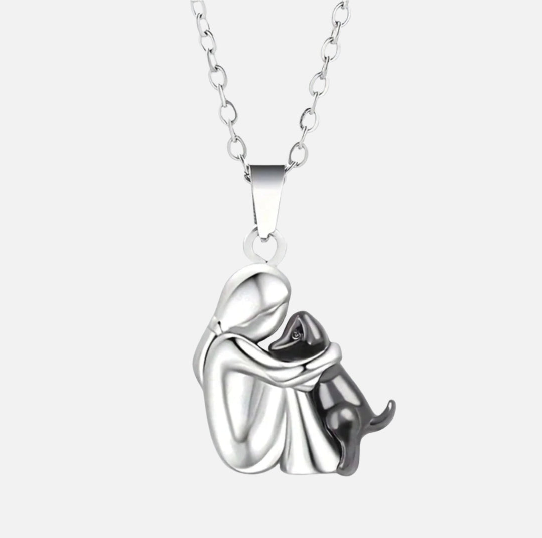 Susan Jewellery | Dog Embrace Necklace