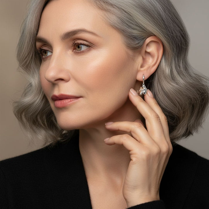 Lily™ - Cat Icon Earrings (Round Clasp)