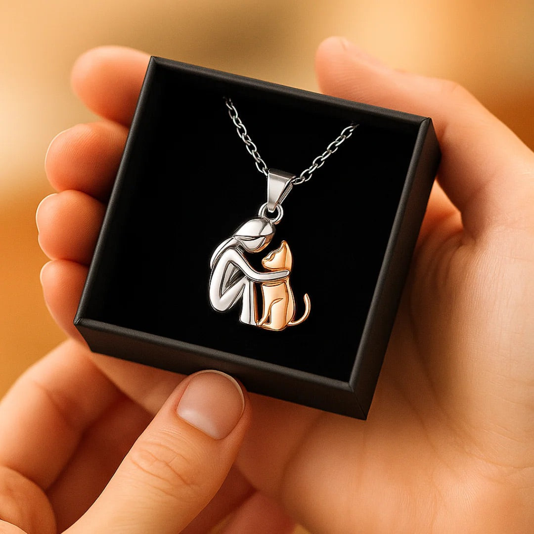 Fortuna Necklace with Cat Motif