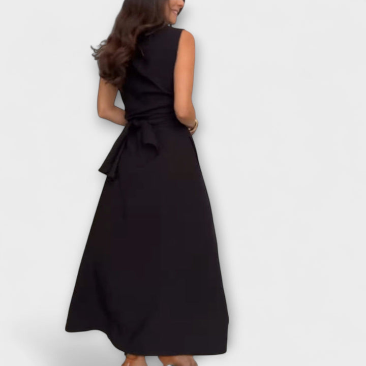 Mira - Stylish midi dresses with solid color fastening and tie details