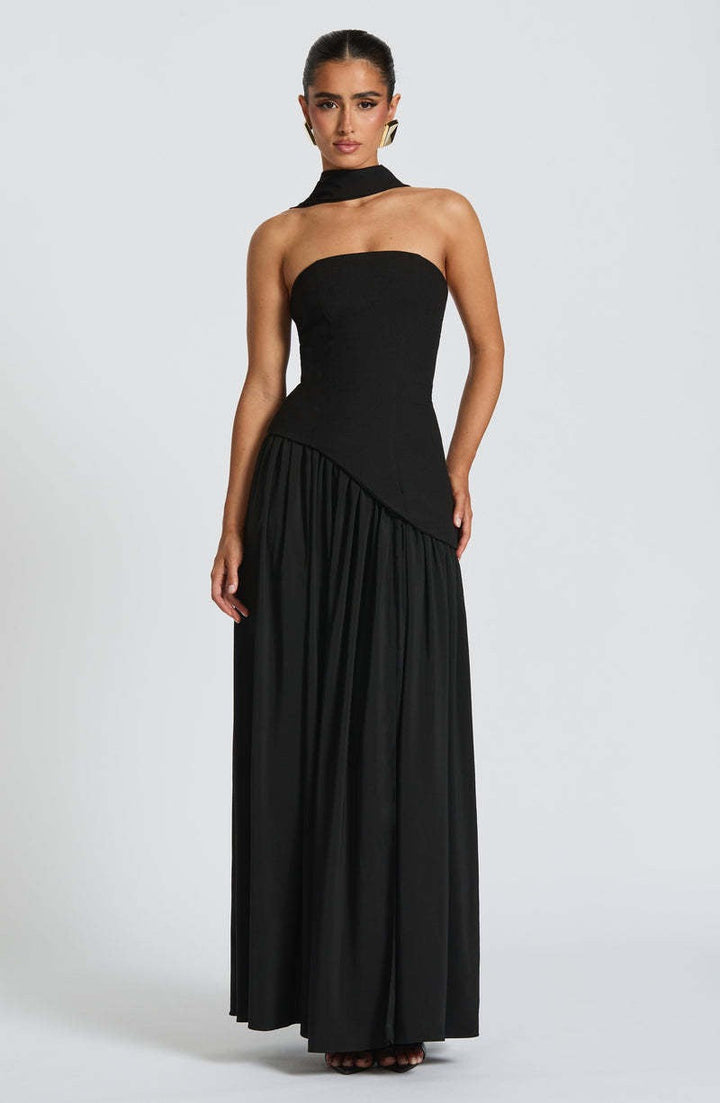 Beata – Sophisticated Long Dress