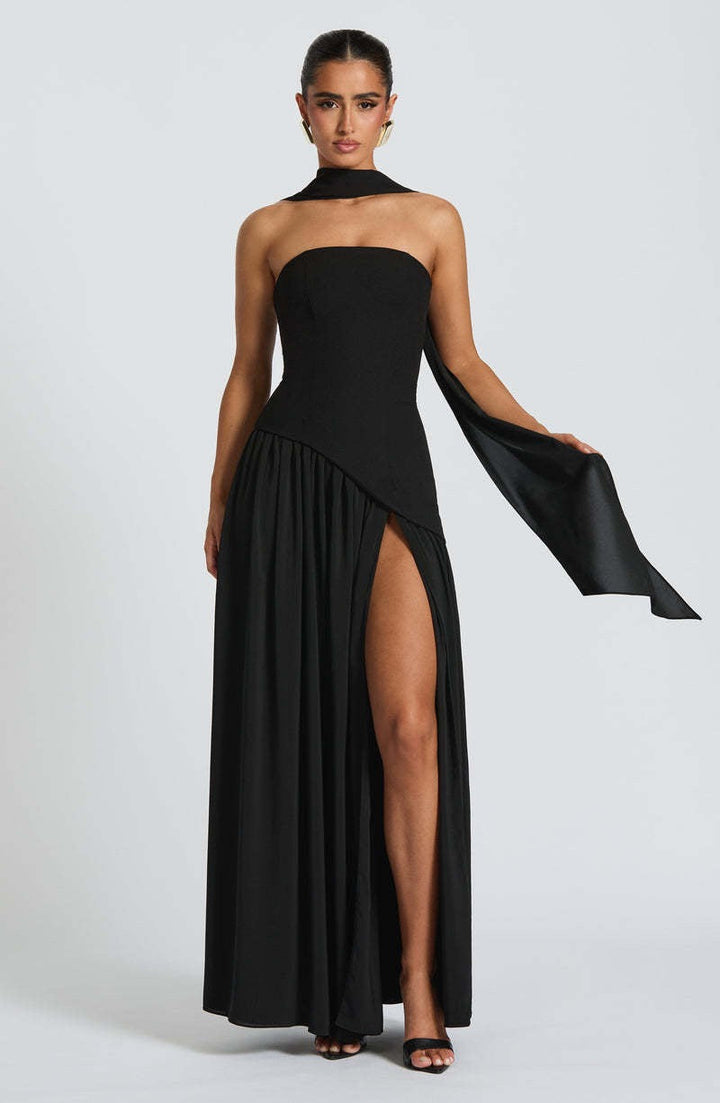 Beata – Sophisticated Long Dress