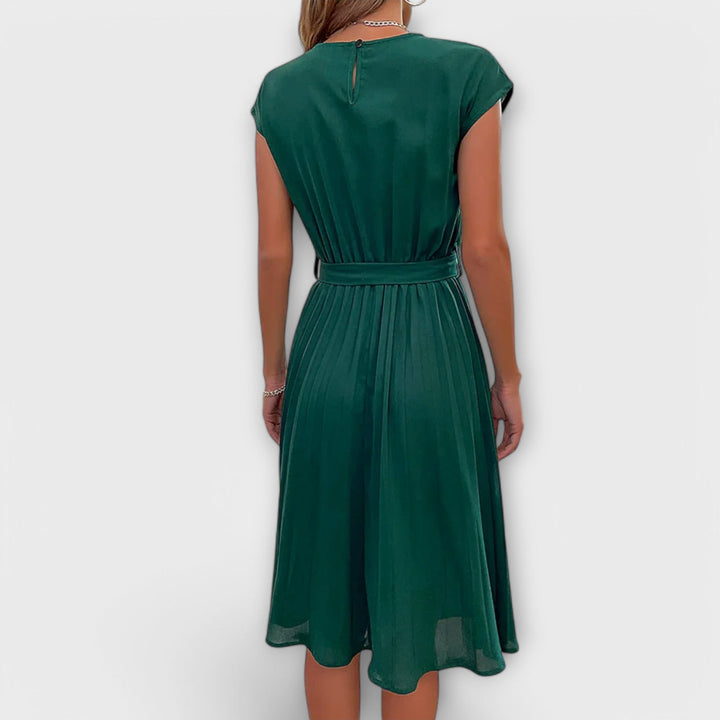 Claire - Short Sleeve Pleated Midi Dress for Everyday