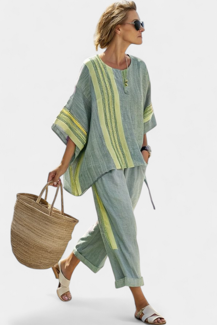 Tereza – Stylish top in lavender with mustard yellow striped pants