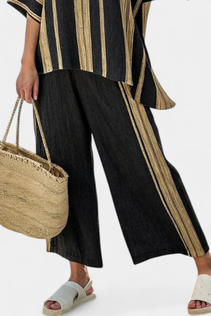 Adéla – Comfortable Long Striped Top and Freely Draping Linen Pants