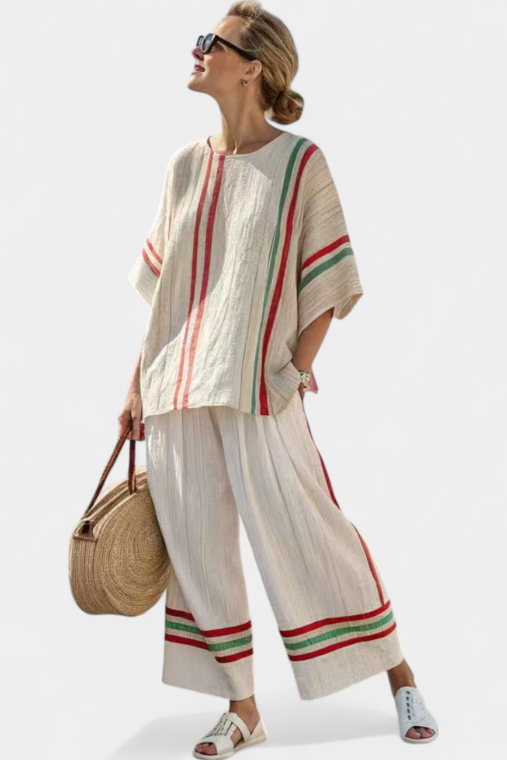 Mia – Boho-style Printed Top and Comfortable Wide Pants