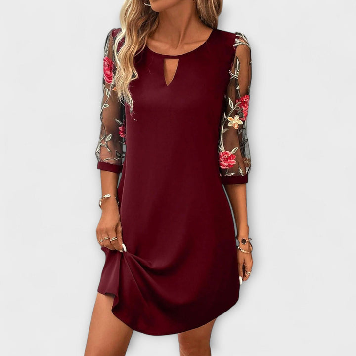 Adelajda - Dress in Timeless Elegance