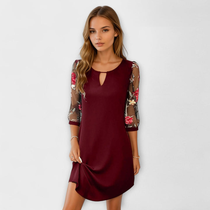Adelajda - Dress in Timeless Elegance