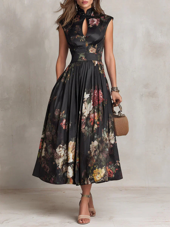 Elsa - Pleated Midi Dress with Floral Pattern