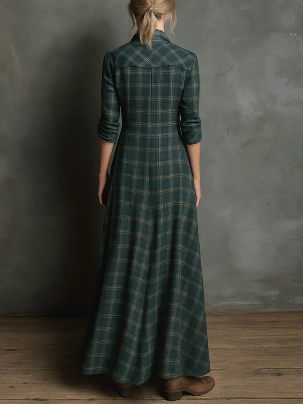 Margaux | Long Shirt Dress with Green Checkered Collar