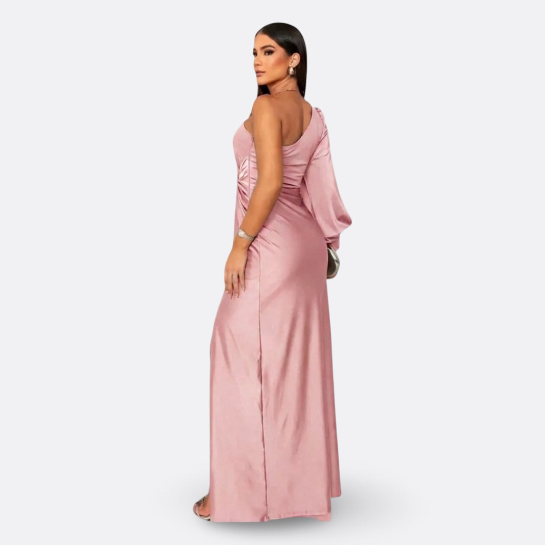 Kuutar – Elegant Maxi Dress