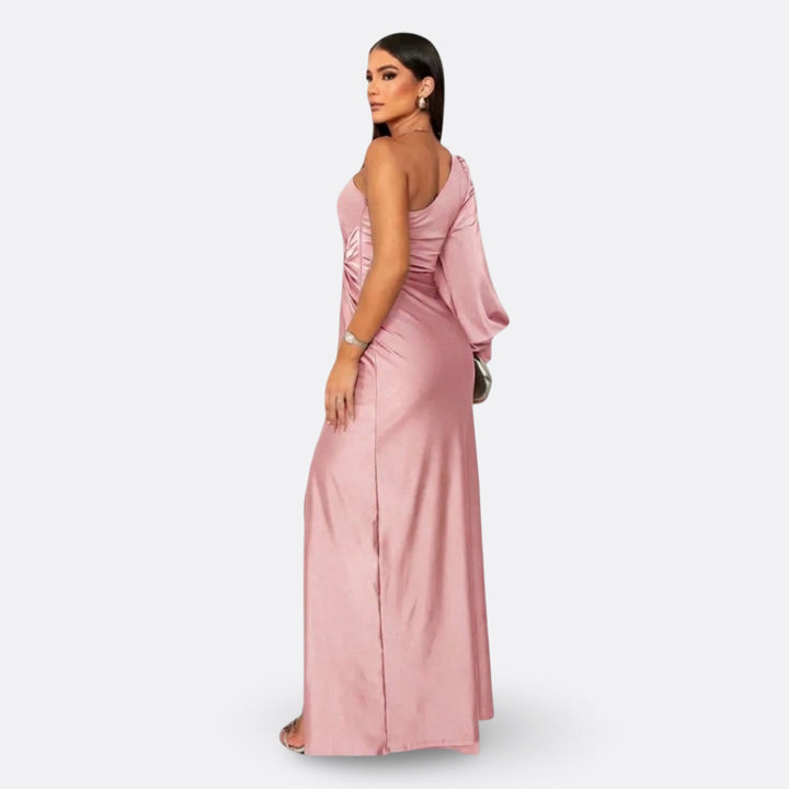 Kuutar – Elegant Maxi Dress