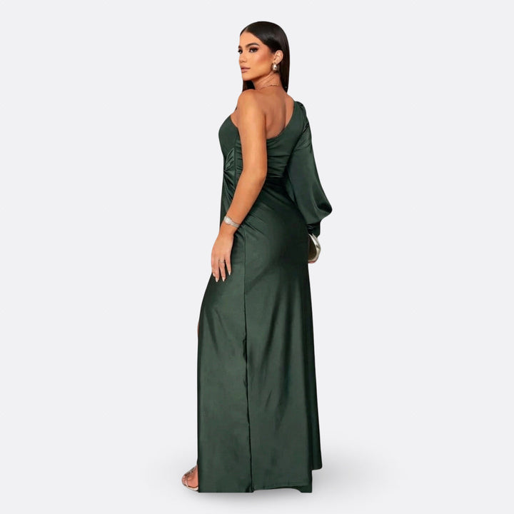 Kuutar – Elegant Maxi Dress