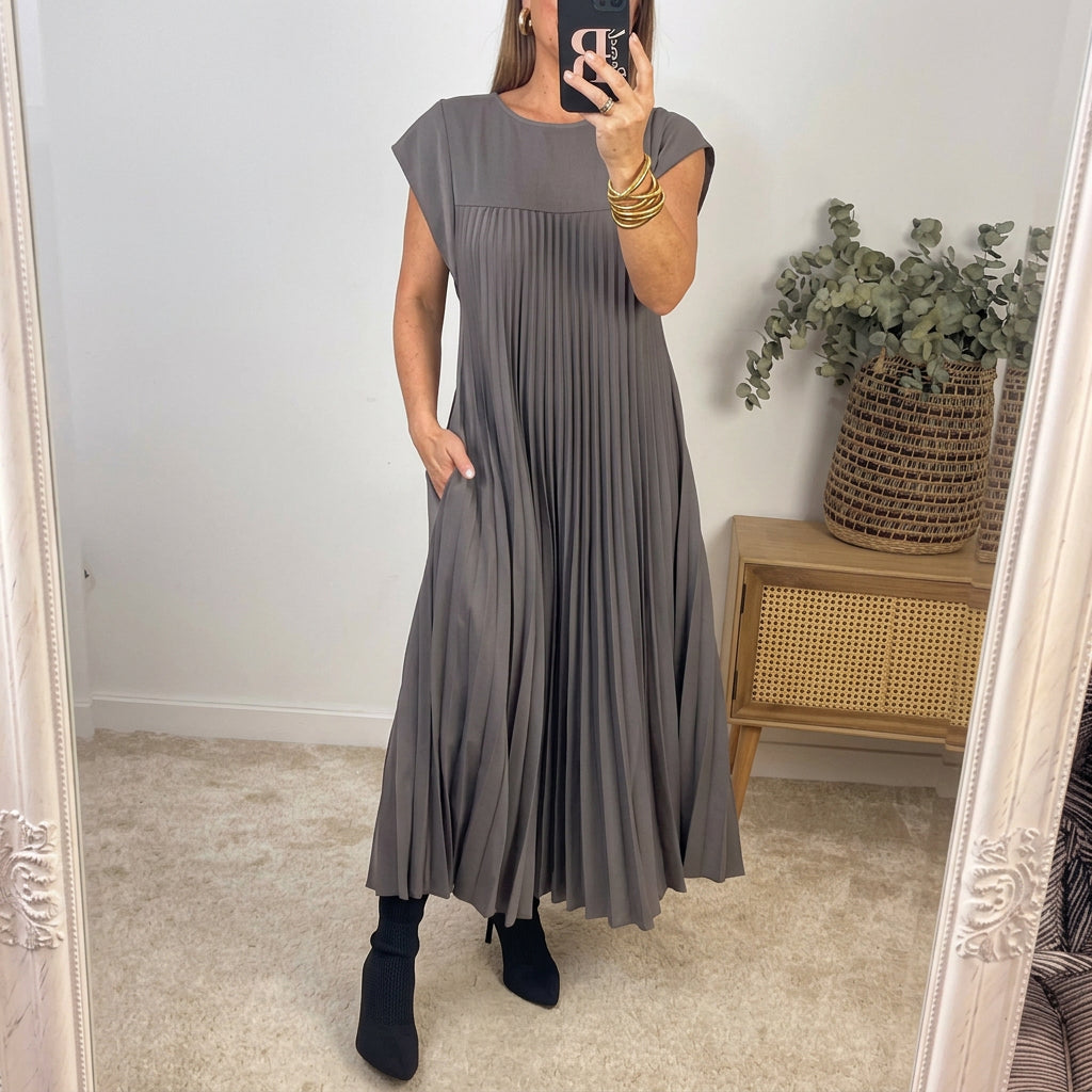 Anna – Timeless Comfort Dress