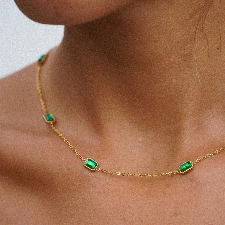 Apolline | Gold Chain Necklace with Green Stone